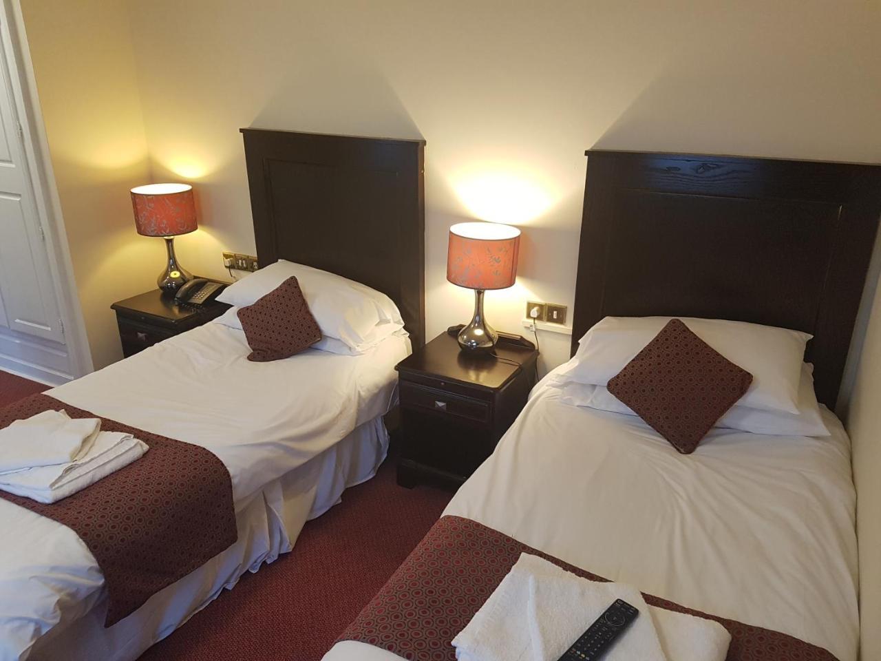 Lion And Swan Hotel Конґлтон Номер фото